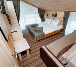 Люкс с двумя спальнями (до 6-ти человек) в Green Park Arkhyz&SPA