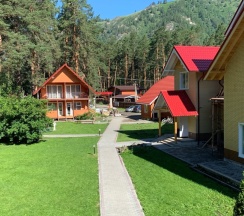 Люкс с балконом в Манжерок