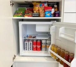 Апартаменты с 2 комнатами с красивым видом из окна в Можайское приморье