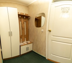 Номер улучшенный полулюкс с 1 двуспальной кроватью в Москва