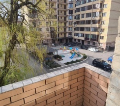 Апартаменты с балконом в Квартира Уютная