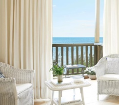 Бунгало семейное Marin Bay с видом на море в Grecotel Marine Palace & Aqua Park