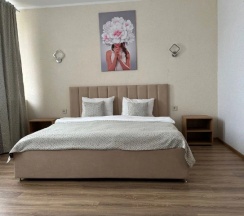 Номер стандарт комфорт с 1 двуспальной кроватью (с завтраком) в Империя