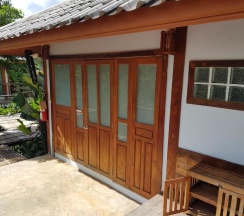 Двухместный номер Standard с балконом двуспальная кровать в Slow Life Sabaidee Pai Bed & Breakfast