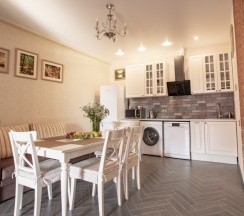 ЭСТОСАДОК, БЕРЕЗОВАЯ  106 - 52, №6 (балкон), (парковка) в Березовый