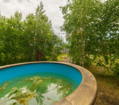 Романтика в Hut house
