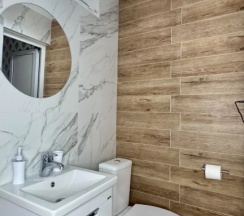 Двухместный номер Standard с балконом и с видом на горы двуспальная кровать в Тропики