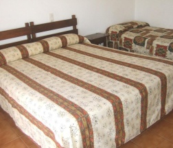 Трёхместный номер Standard в Hotel Can Català
