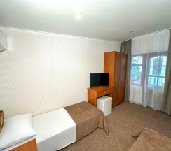 Трехместный номер во 2 корпусе в Морской бриз by Sun City Hotels