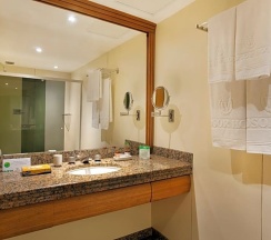 Трёхместный номер Standard в Windsor Palace Copacabana