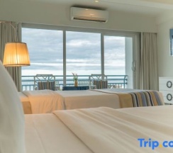 Двухместный номер Deluxe с частичным видом на море двуспальная кровать в Cera Resort Chaam