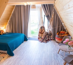 Теремок (Джуниор Сюит) в Остров