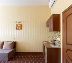 Апартаменты с эркером и душем в My Favourite Garden Hotel