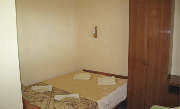 №16 Трехместный номер первый этаж в Аркона