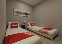 Двухместный номер Premium 2 отдельные кровати в OYO 615 Bossa House Hostel & Cafe