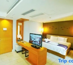 Двухместный люкс Executive с видом на реку (двуспальная кровать) в Sanya Phoenix Waterside Gloria Resort