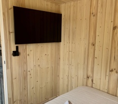 Четырёхместный люкс в Gorkiy Village