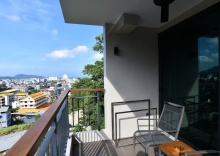 Люкс c 1 комнатой с видом на бассейн в SKYVIEW Resort Phuket Patong Beach