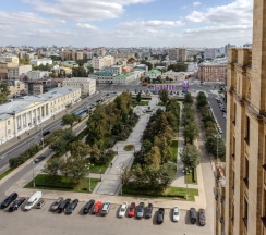 Апартаменты с красивым видом из окна в Апартаменты Улучшенные с Видом на Садовое Кольцо: Изба/Кудринская Высотка