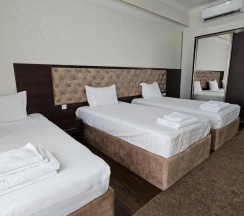 Трёхместный номер Standard в Отель Grand Turon Plaza