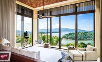 Резиденция с 5 комнатами с видом на море в Anantara Layan Phuket Resort