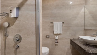 Двухместный номер Deluxe с видом на город двуспальная кровать в Ramada Plaza by Wyndham Antalya
