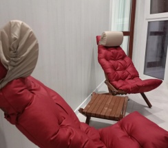 Четырёхместные апартаменты с балконом и с красивым видом из окна в Апартаменты Ferrit