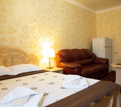 Номер люкс в Home Hotel