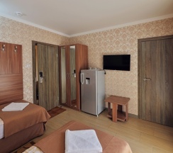 Двухместный номер с раздельными кроватями в Лорис