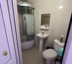 Трёхместный номер Standard в Адриана