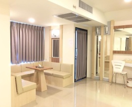 Семейный номер Standard в The Chic 101 Hotel