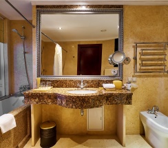 Студио в The Rooms Boutique Hotel