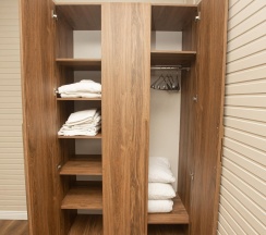 Номер люкс двухуровневый с 1 двуспальной кроватью в Пегас