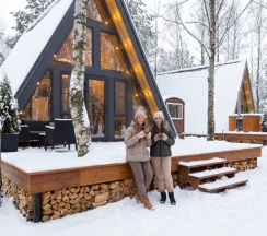 №2 A-Frame 60m2 с купелью (оснащение дома, стоимость купели и бани см. Подробнее) в Les holidays