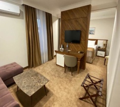 Люкс в Kaspi boutique hotel