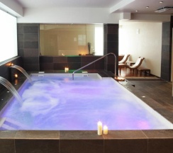 Номер Classic с балконом в Alisei Palace Hotel