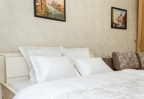 Апартаменты Апартаменты Квартира двухкомнатная в самом сердце Минска в Минске