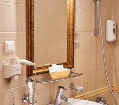 Стандарт Премиум с двуспальной кроватью в Центральный by USTA Hotels