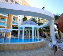Апартаменты с 2 комнатами с балконом в Sunset apartment's Residence du Golf