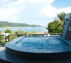 Люкс в Phi Phi Nice Beach Hotel Hip