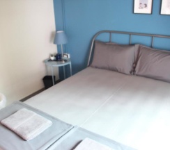 Двухместный номер Standard двуспальная кровать в Yamyen Hostel