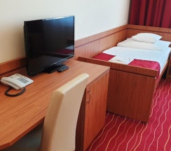 Трёхместный номер Standard в Diana Club Hotel