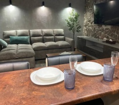 Двухместные апартаменты c 1 комнатой (двуспальная кровать) в Апартаменты Дизайнерские Премиум-Класса в Центре Рыбинска | Улица Чкалова | Для 4-х Гостей