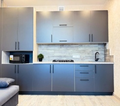 Апартаменты с балконом в Апартаменты Like Home на Земнухова 2