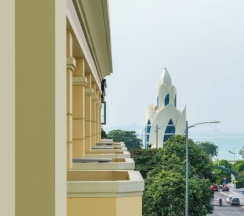 Двухместный номер Deluxe с видом на город двуспальная кровать в Tran Vien Dong Hotel