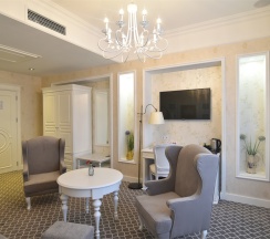 Suite Luxe в Hotel voyage