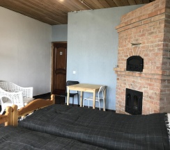 Комната стандарт с 2 односпальными и 1 двухъярусной кроватью Волшебная в Портал Белуха