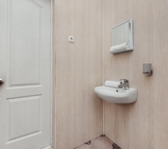 Номер семейный Standard с 2 комнатами с балконом и с красивым видом из окна в Green rent