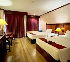 Одноместный номер Deluxe в B Buri Hotel