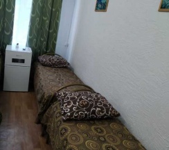 Четырёхместный номер Standard односпальная кровать в Чайка